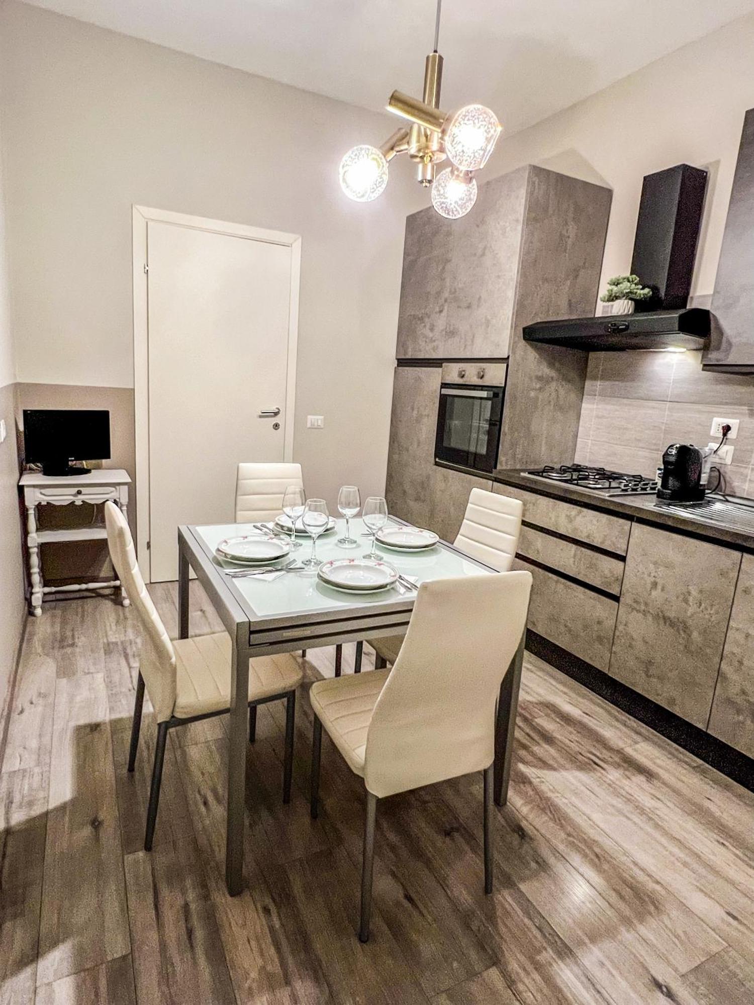 Ferienwohnung La Casa Bianca Vercelli Exterior foto
